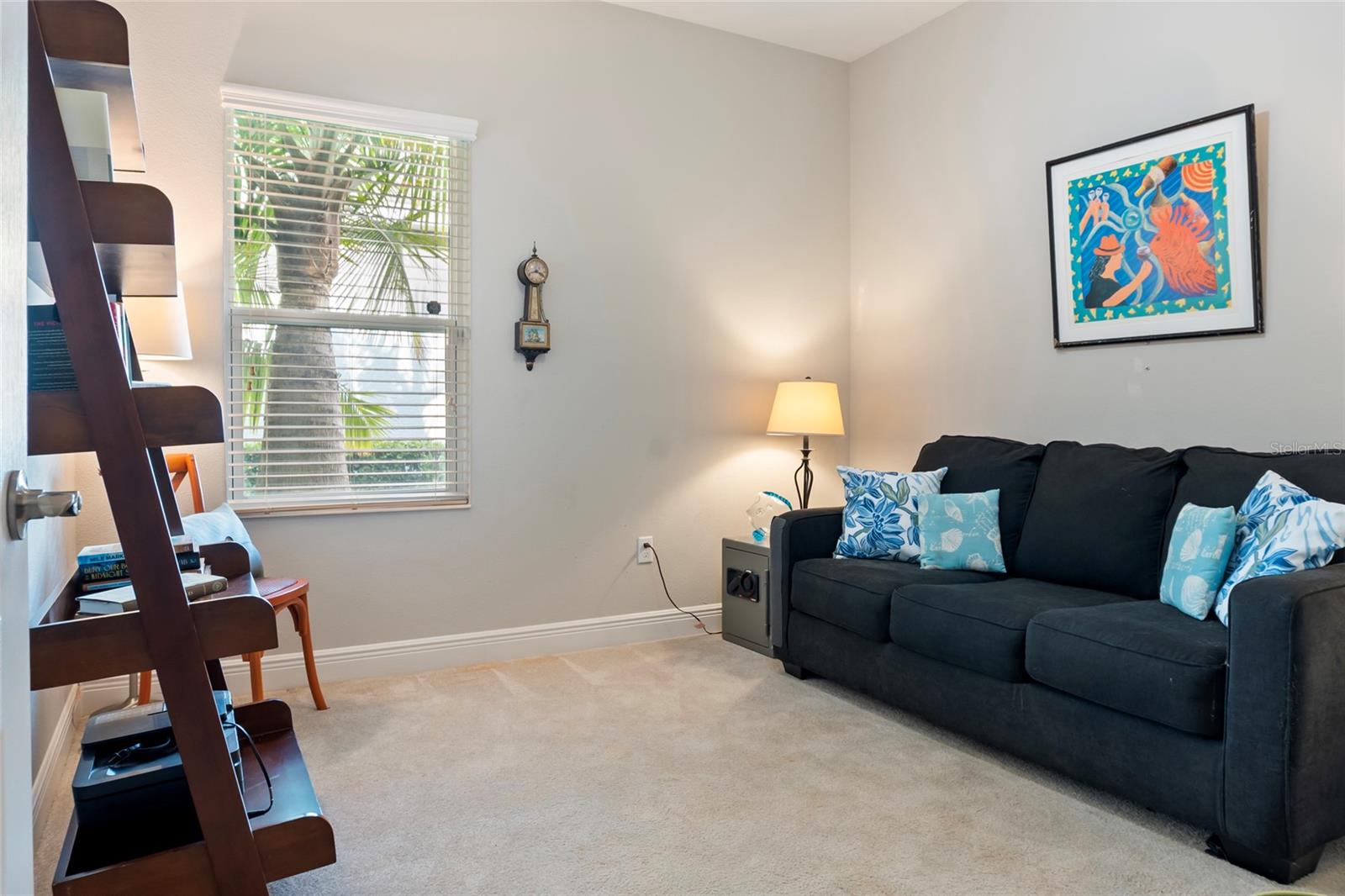 Image 18 of 49 For 7739 Ridgelake Circle