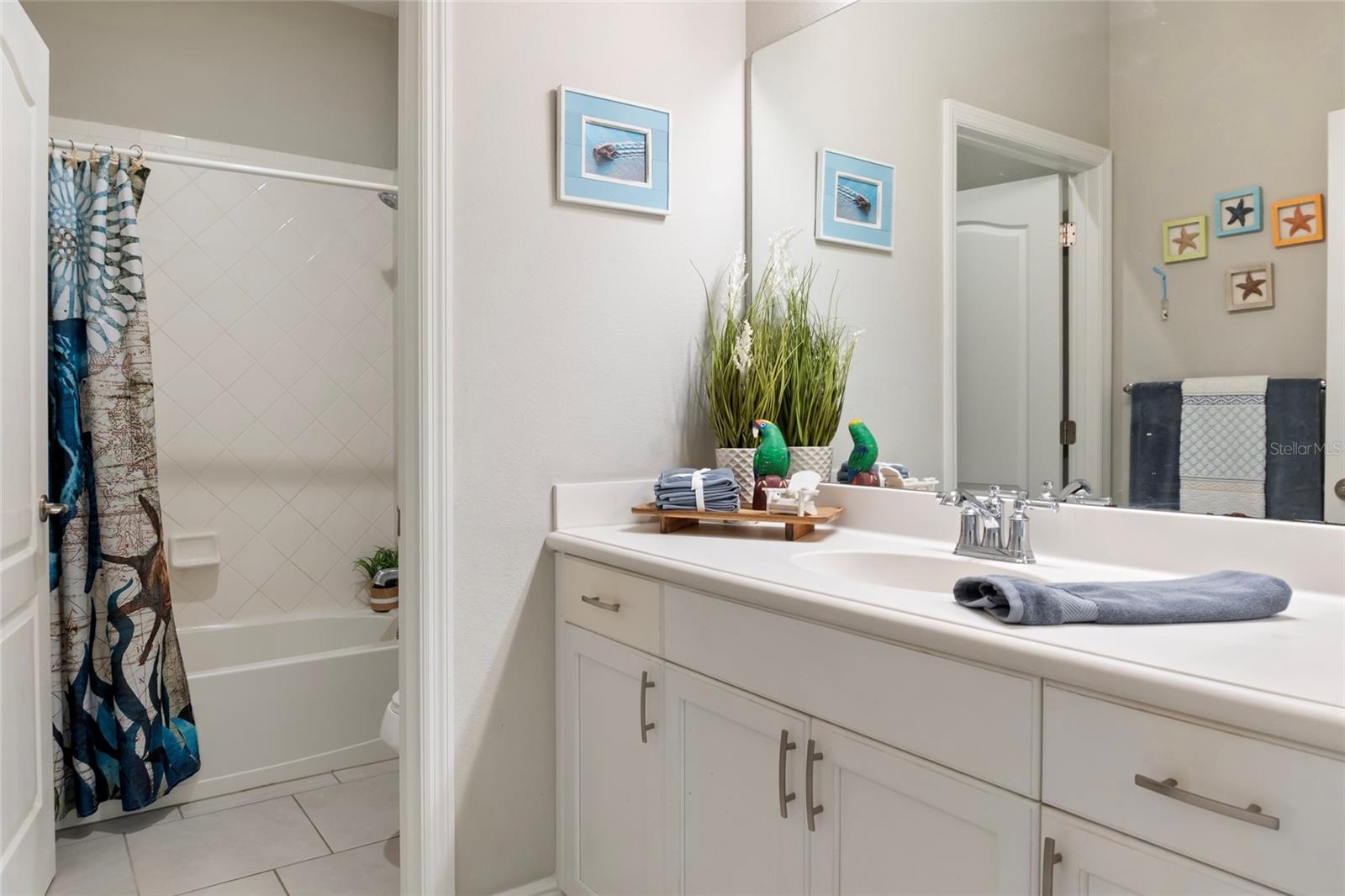 Image 21 of 49 For 7739 Ridgelake Circle