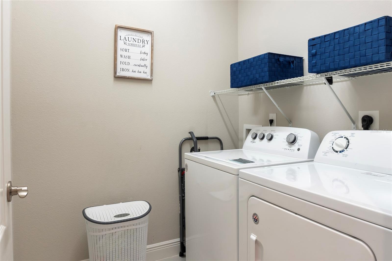 Image 22 of 49 For 7739 Ridgelake Circle