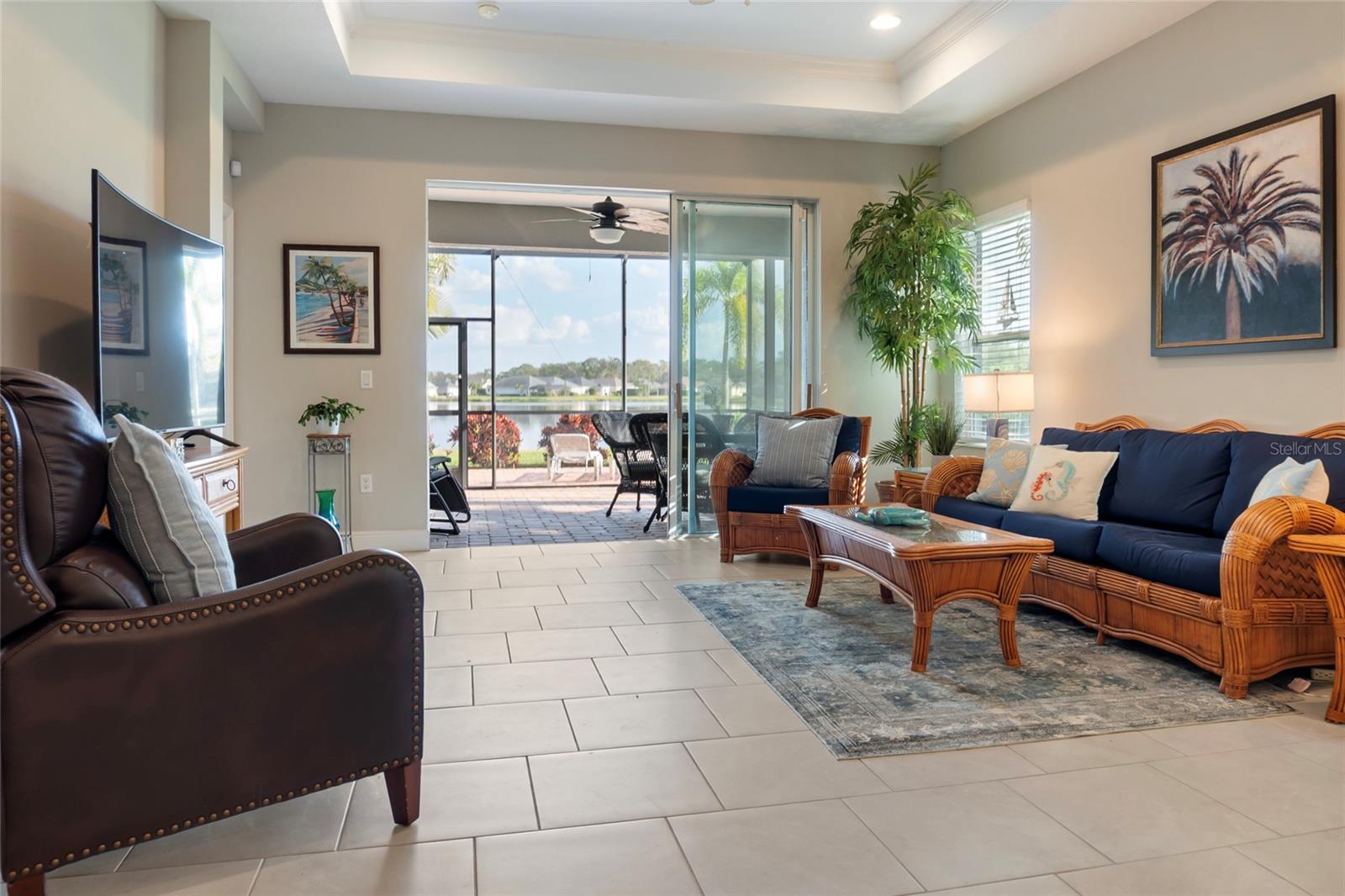 Image 23 of 49 For 7739 Ridgelake Circle