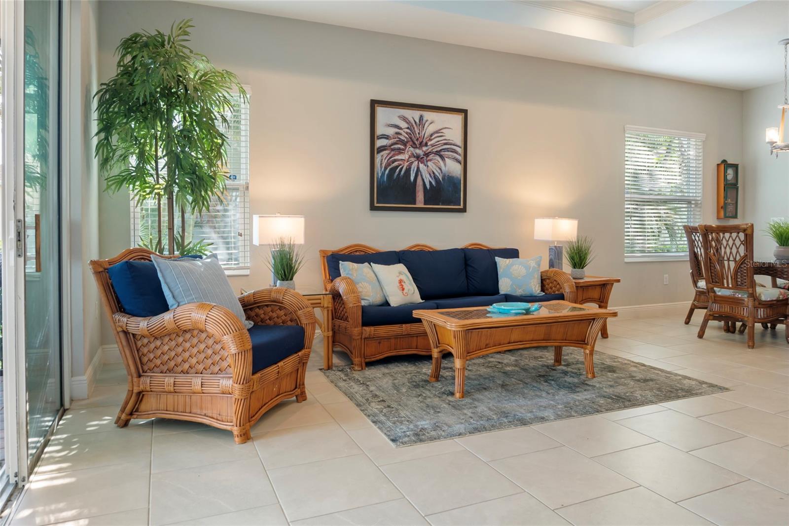 Image 25 of 49 For 7739 Ridgelake Circle