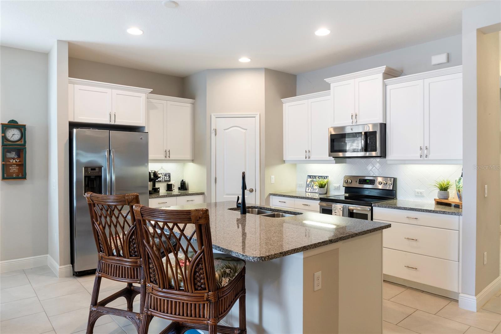 Image 34 of 49 For 7739 Ridgelake Circle