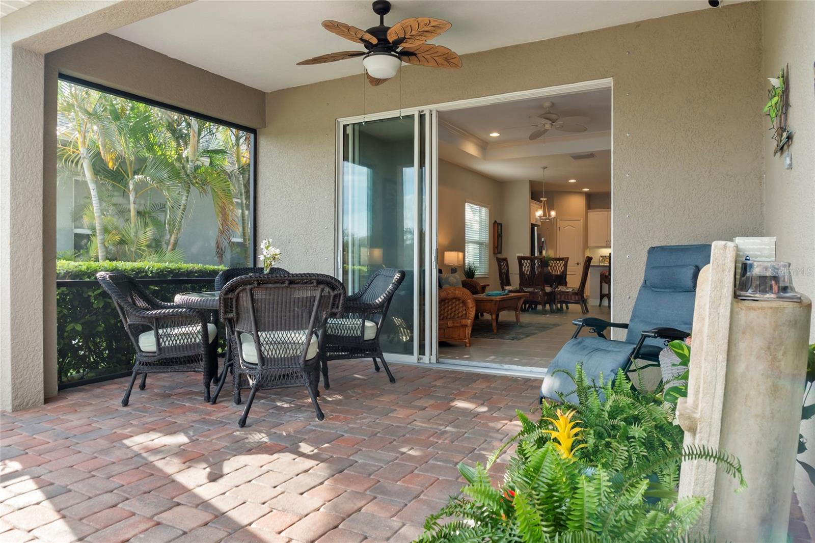 Image 8 of 49 For 7739 Ridgelake Circle