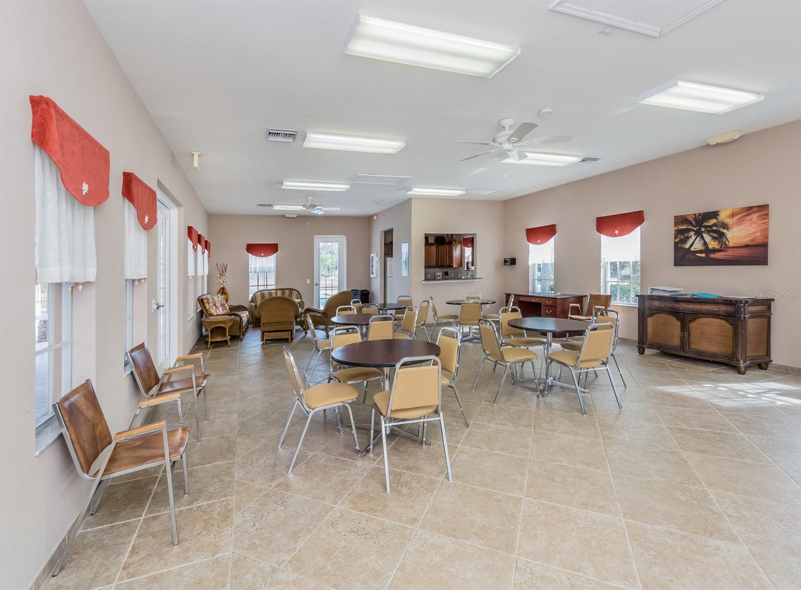 Image 33 of 44 For 4269 Lenox Boulevard