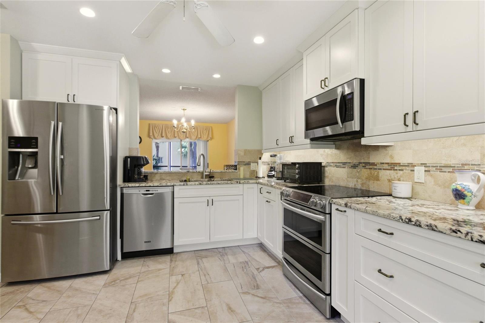 Image 11 of 43 For 6101 34th Street W 23c