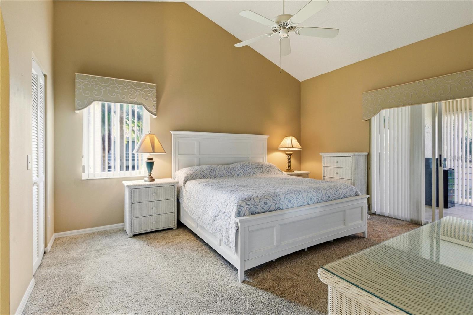 Image 15 of 43 For 6101 34th Street W 23c