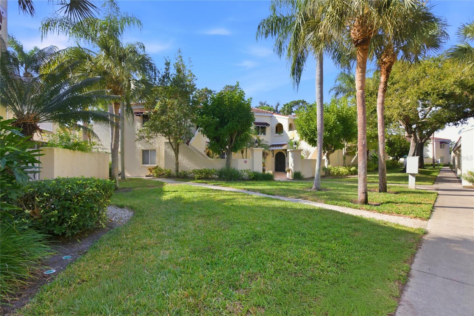 Image 2 of 43 For 6101 34th Street W 23c