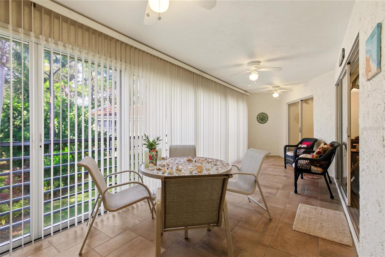 Image 28 of 43 For 6101 34th Street W 23c