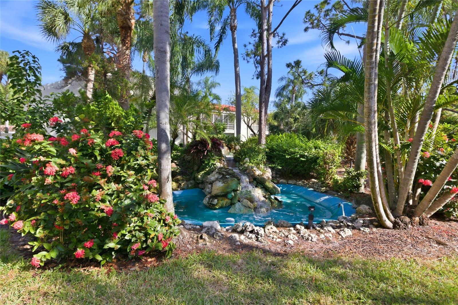 Image 32 of 43 For 6101 34th Street W 23c