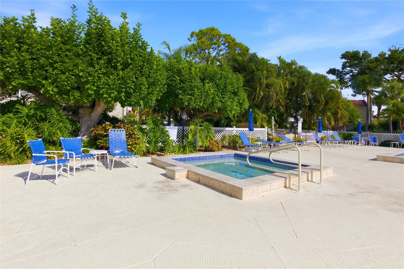 Image 34 of 43 For 6101 34th Street W 23c