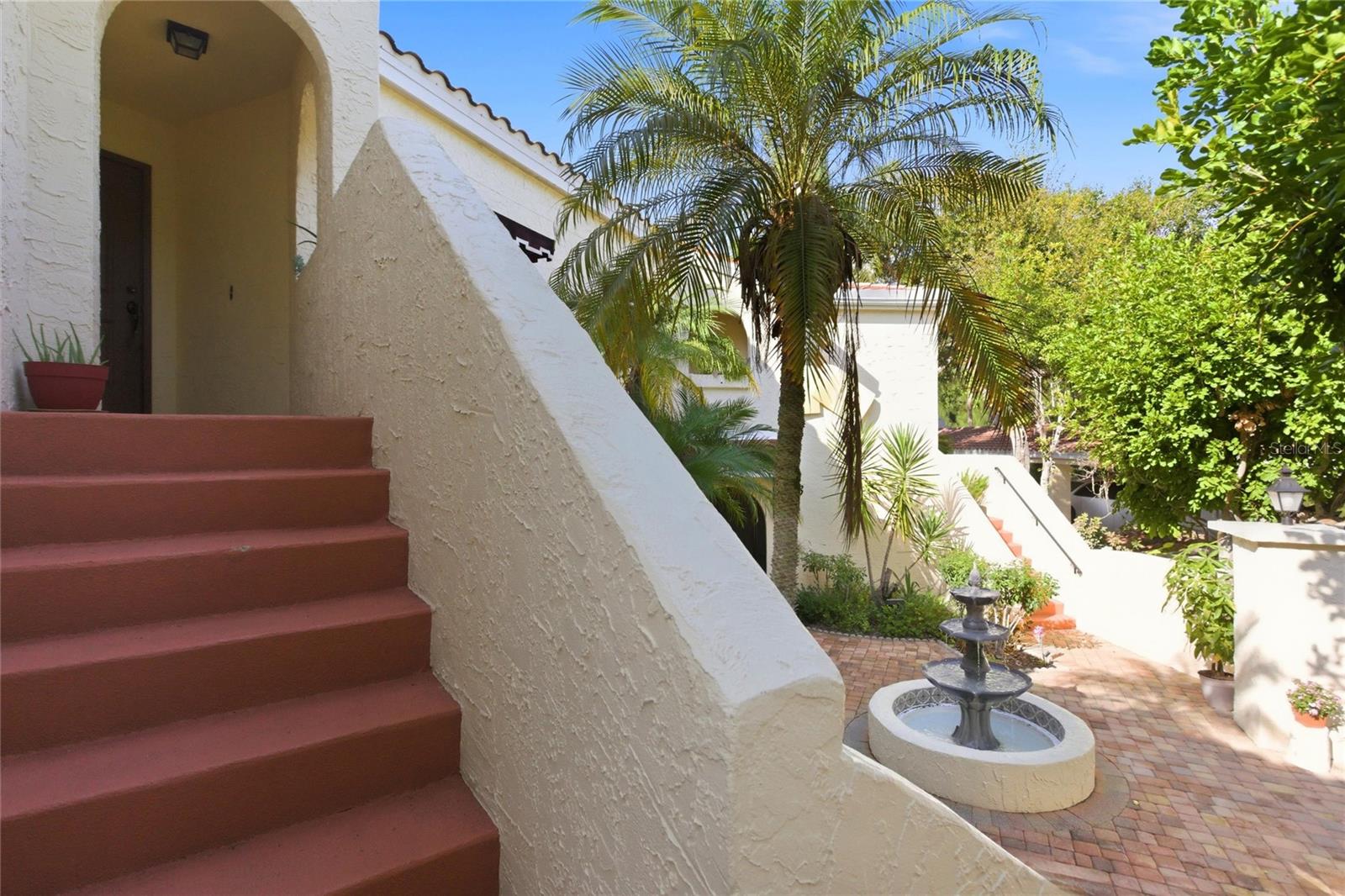 Image 4 of 43 For 6101 34th Street W 23c