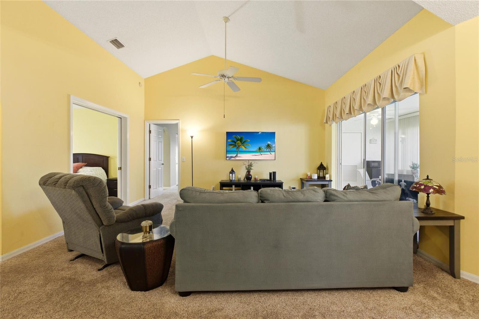 Image 9 of 43 For 6101 34th Street W 23c