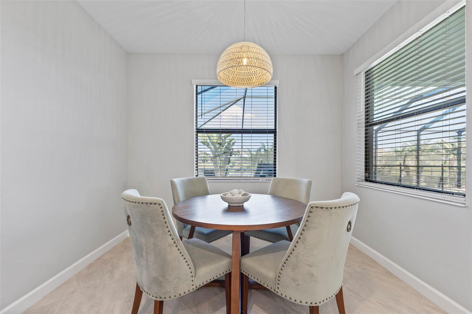 Image 10 of 67 For 15627 White Linen Drive