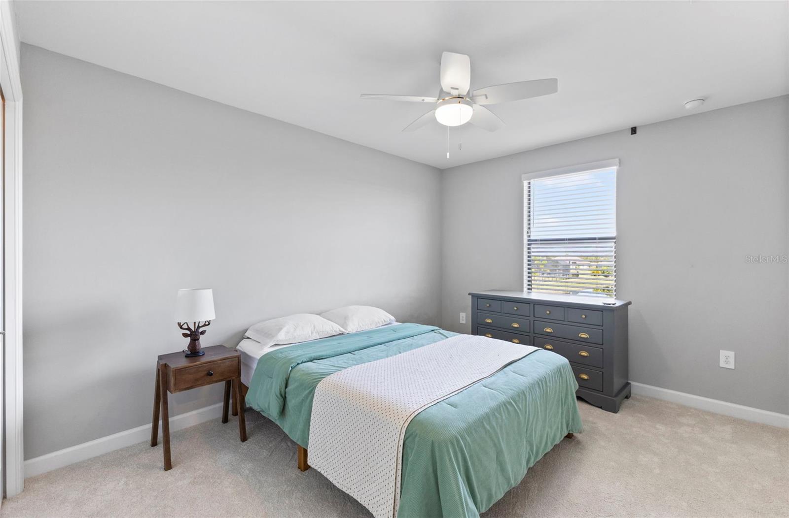 Image 17 of 67 For 15627 White Linen Drive