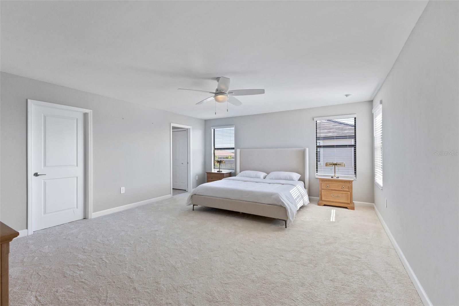 Image 21 of 67 For 15627 White Linen Drive