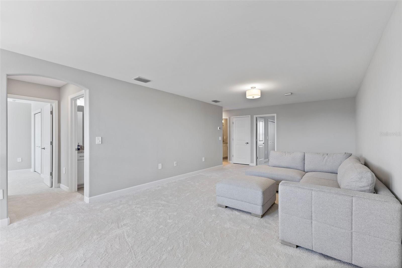 Image 34 of 67 For 15627 White Linen Drive