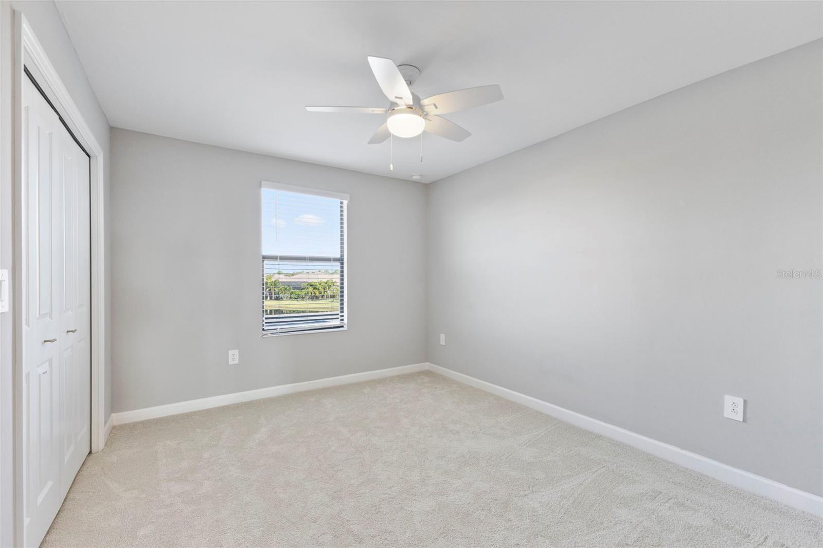 Image 37 of 67 For 15627 White Linen Drive