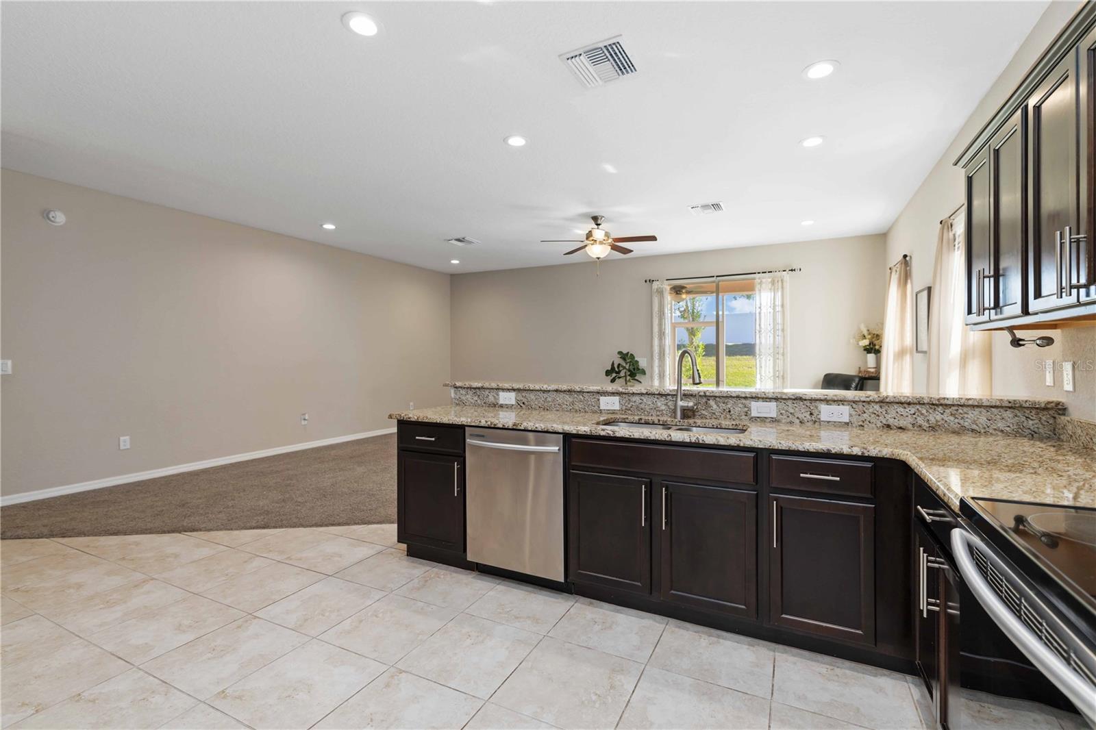 Image 19 of 44 For 1218 Grantham Drive