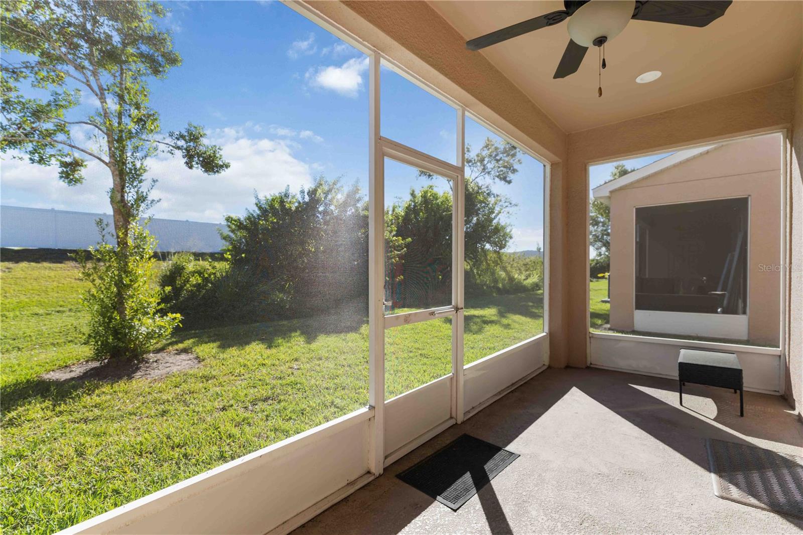 Image 37 of 44 For 1218 Grantham Drive