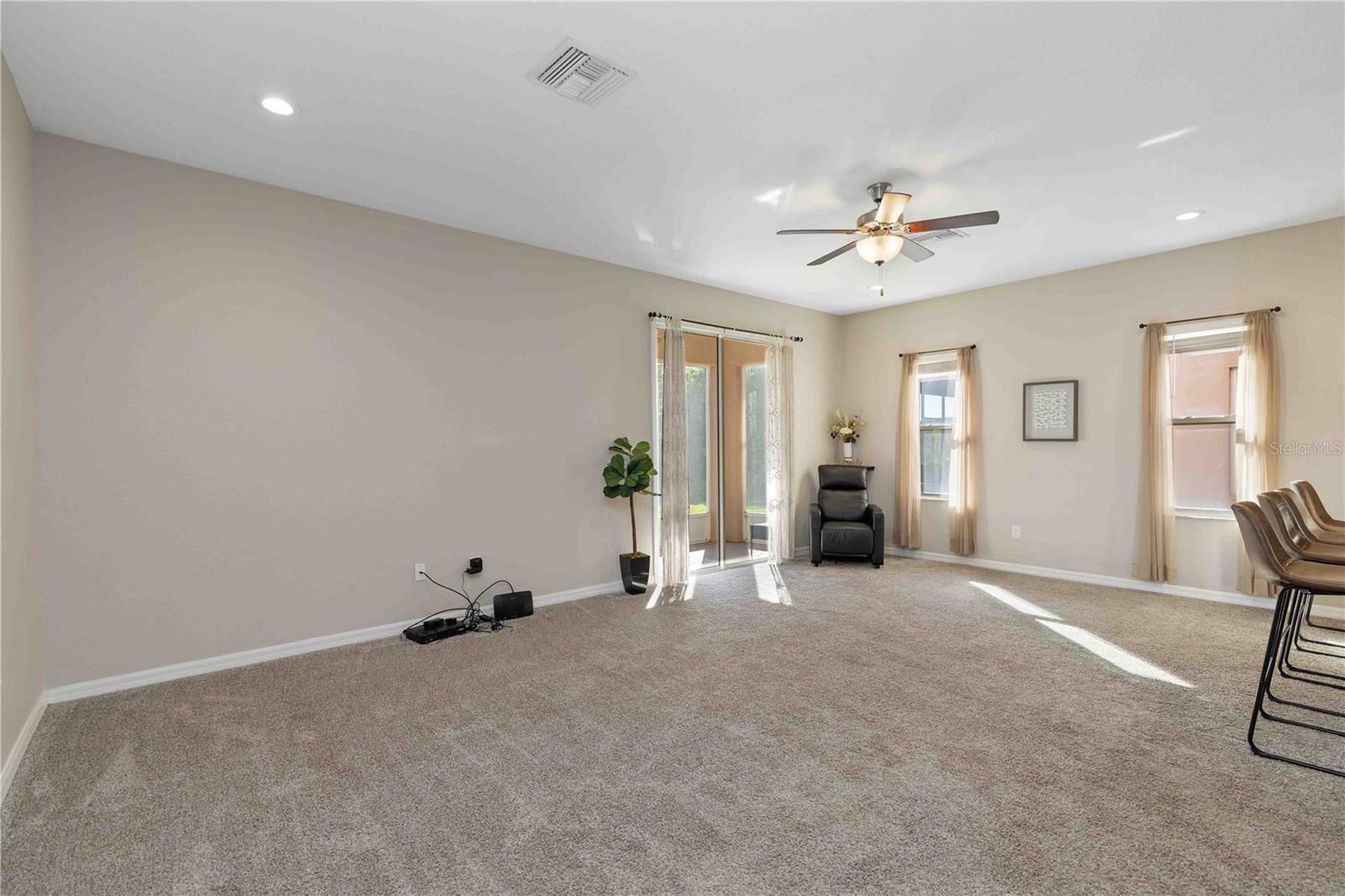 Image 8 of 44 For 1218 Grantham Drive