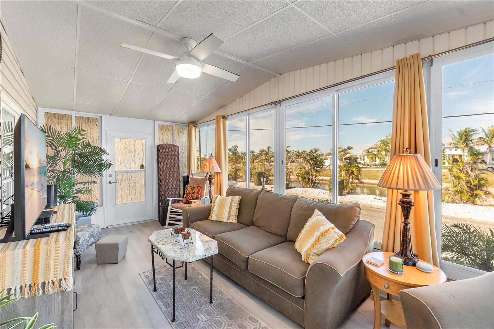 Image 14 of 35 For 2107 Palma Sola Boulevard 10