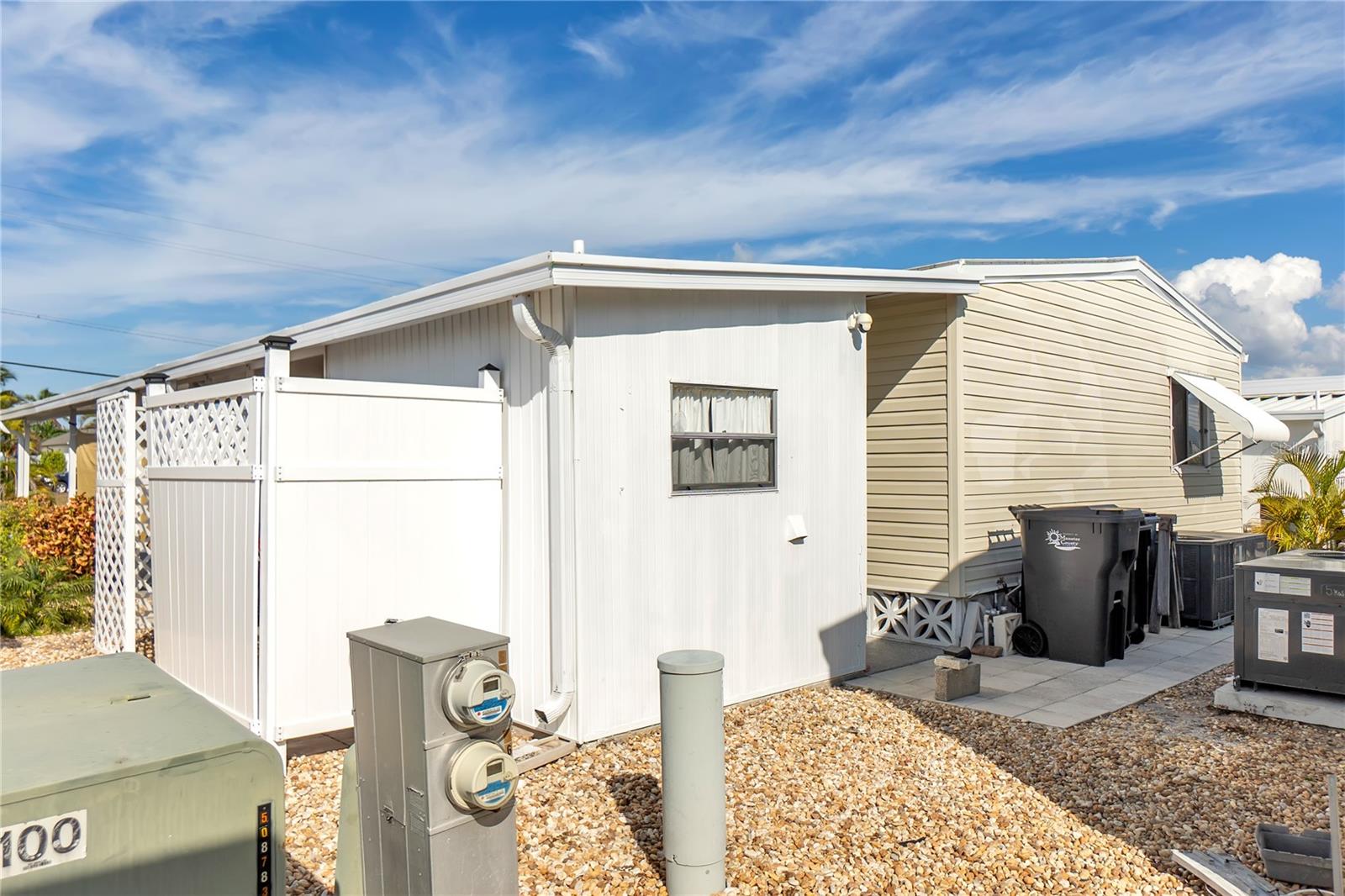 Image 30 of 35 For 2107 Palma Sola Boulevard 10