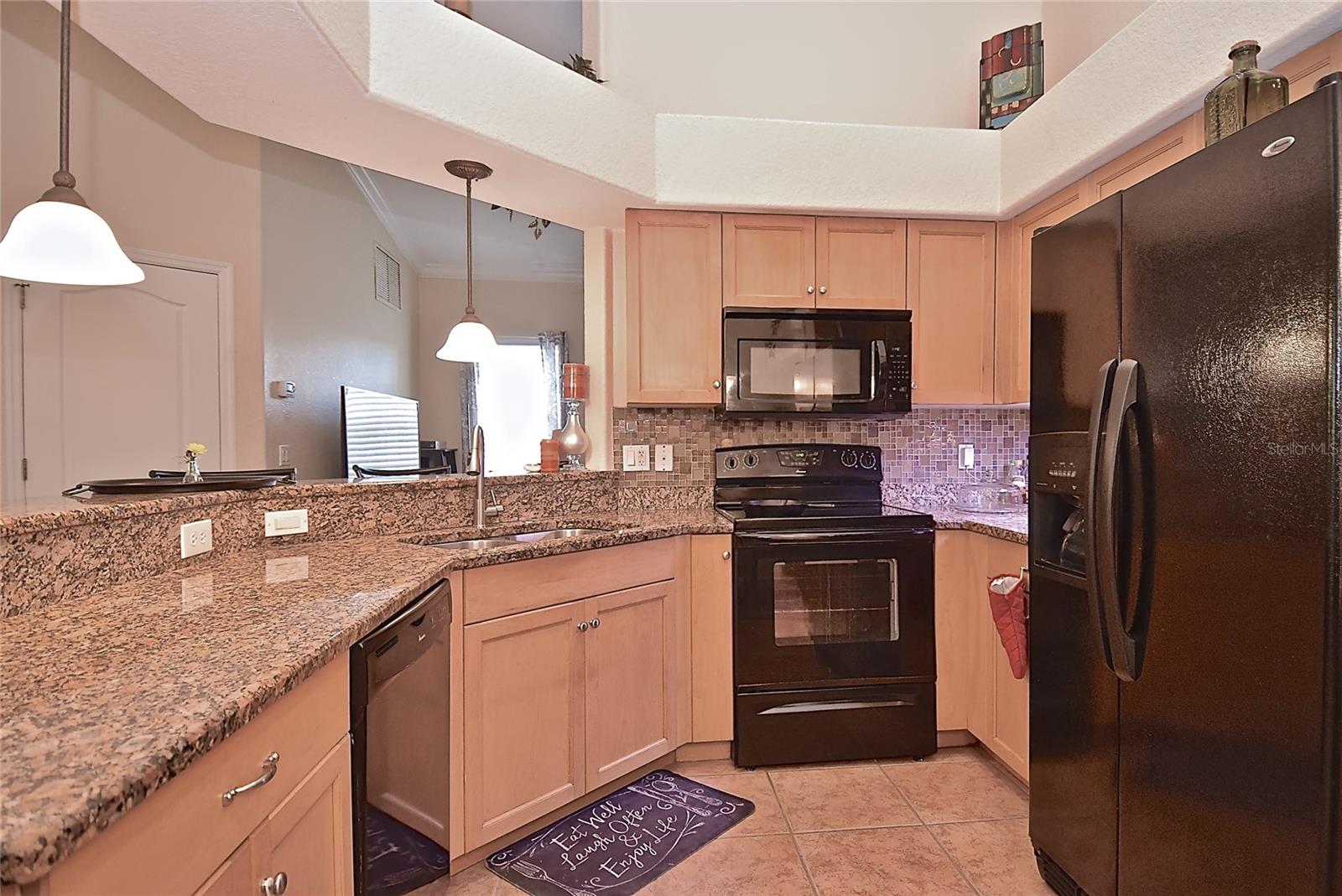 Image 6 of 43 For 1000 Gardens Edge Drive 1023