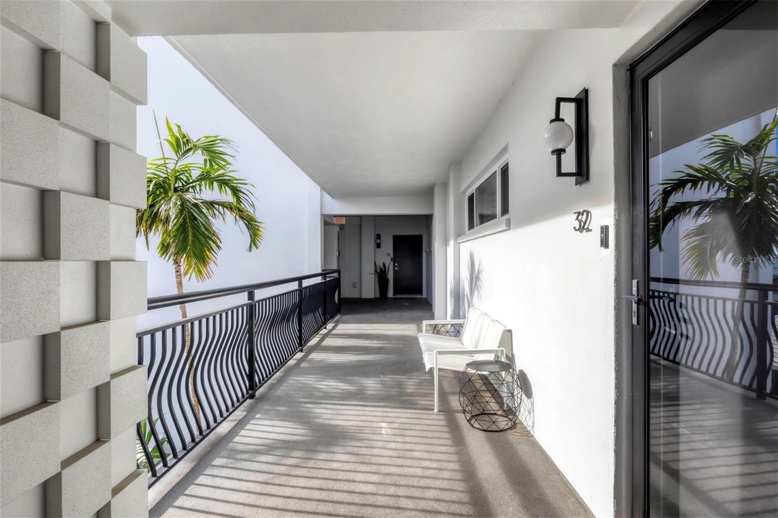 Image 11 of 60 For 226 Golden Gate Point 32