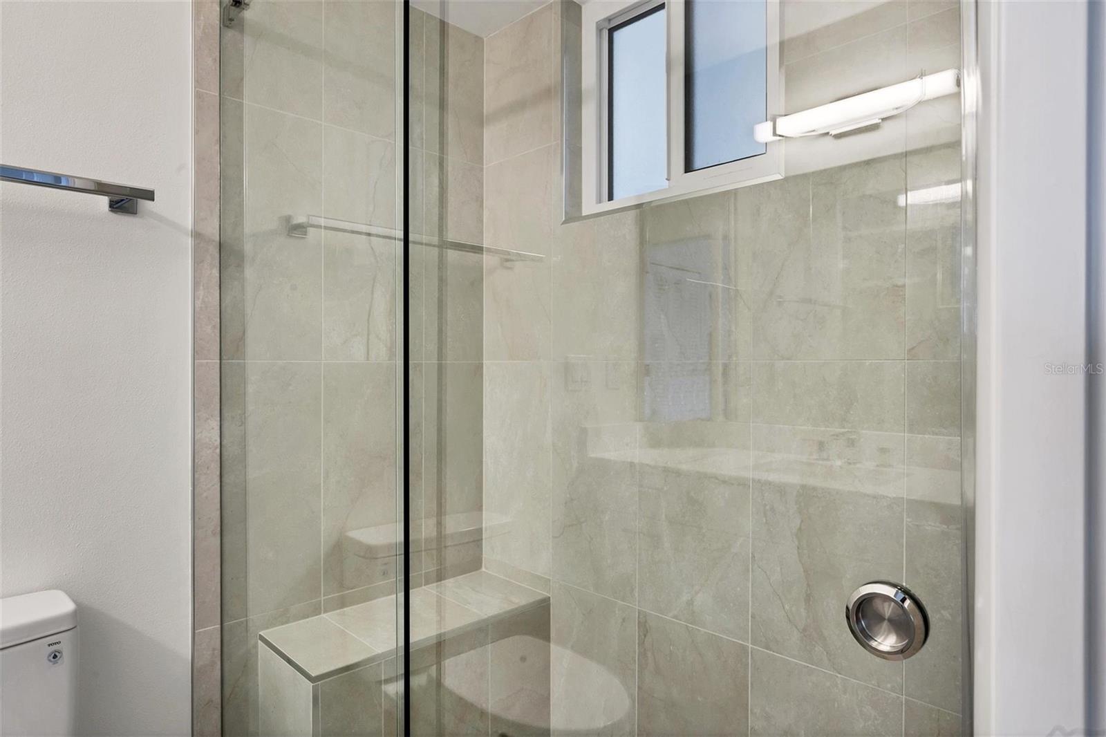 Image 32 of 60 For 226 Golden Gate Point 32