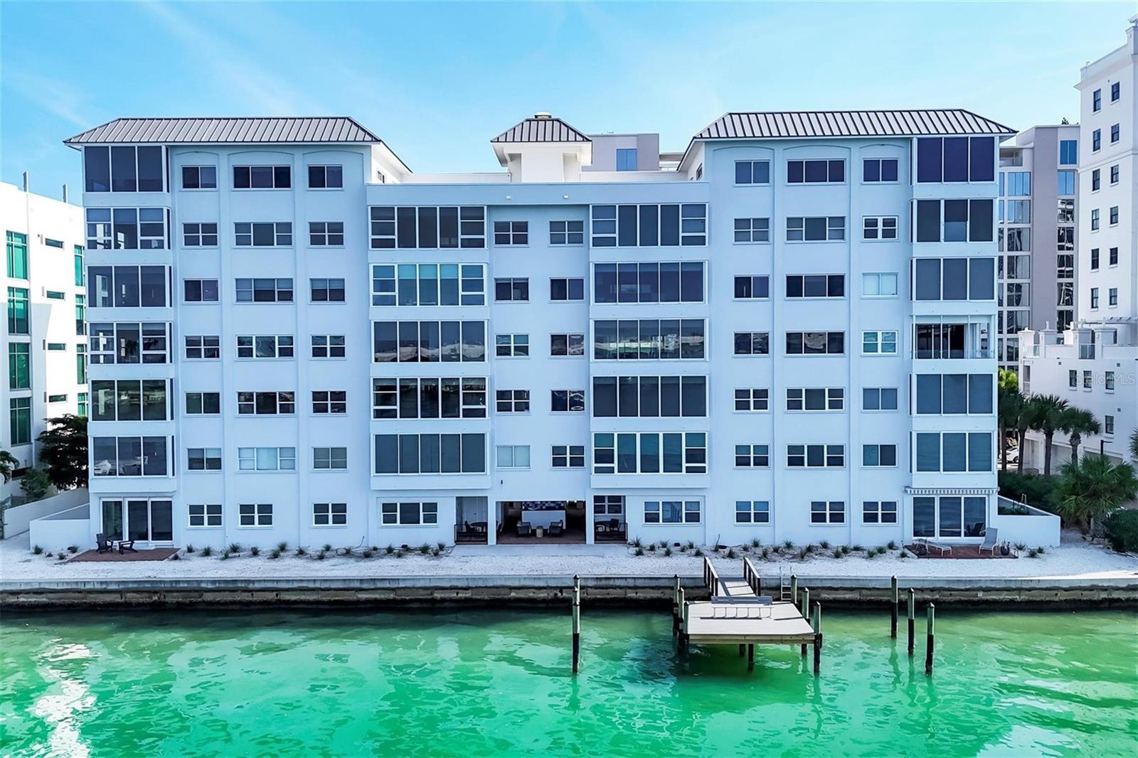 Image 47 of 60 For 226 Golden Gate Point 32