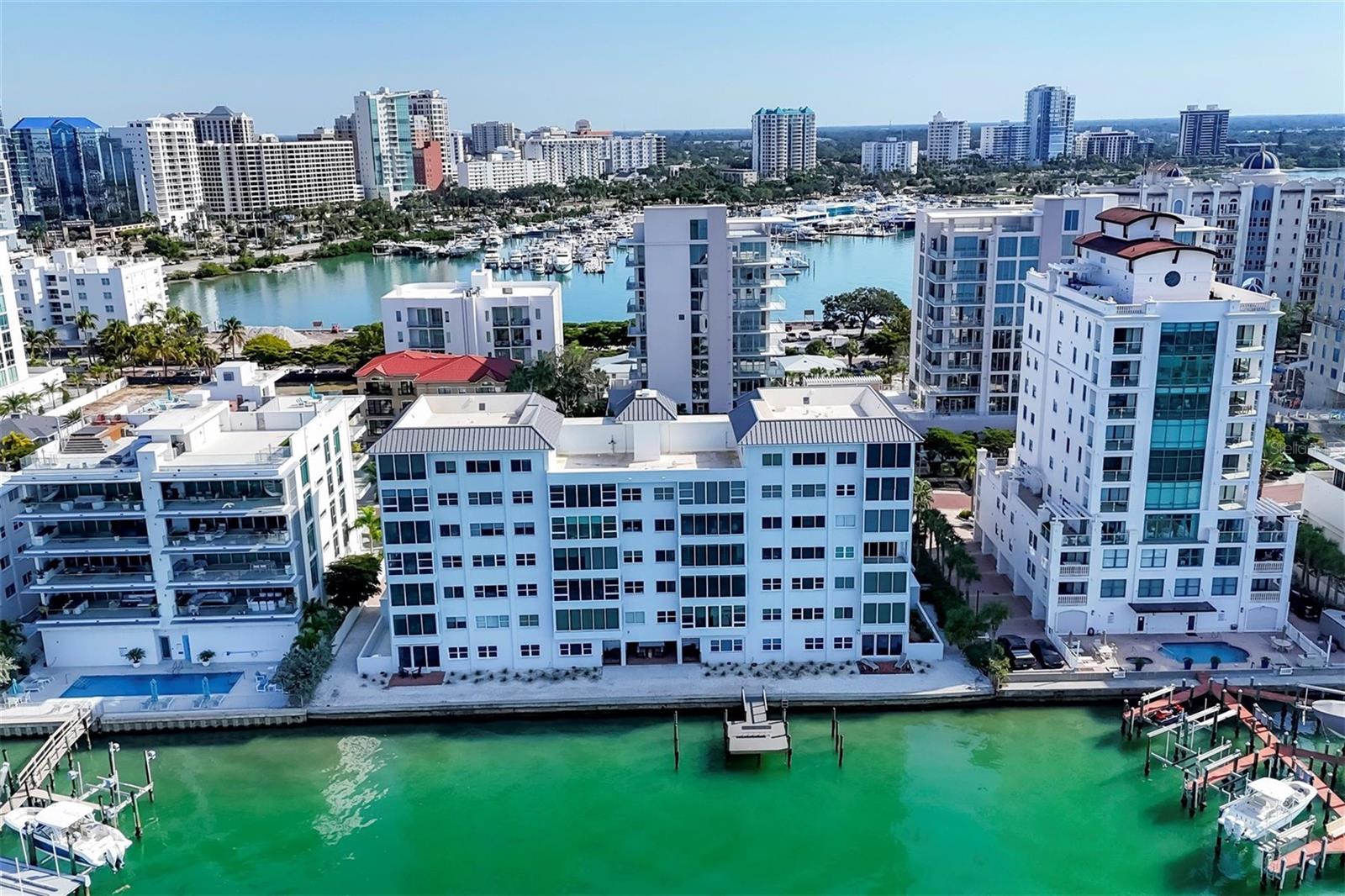 Image 48 of 60 For 226 Golden Gate Point 32