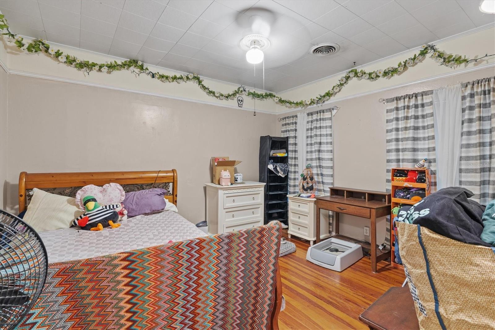 Image 12 of 61 For 2121 7th Avenue W