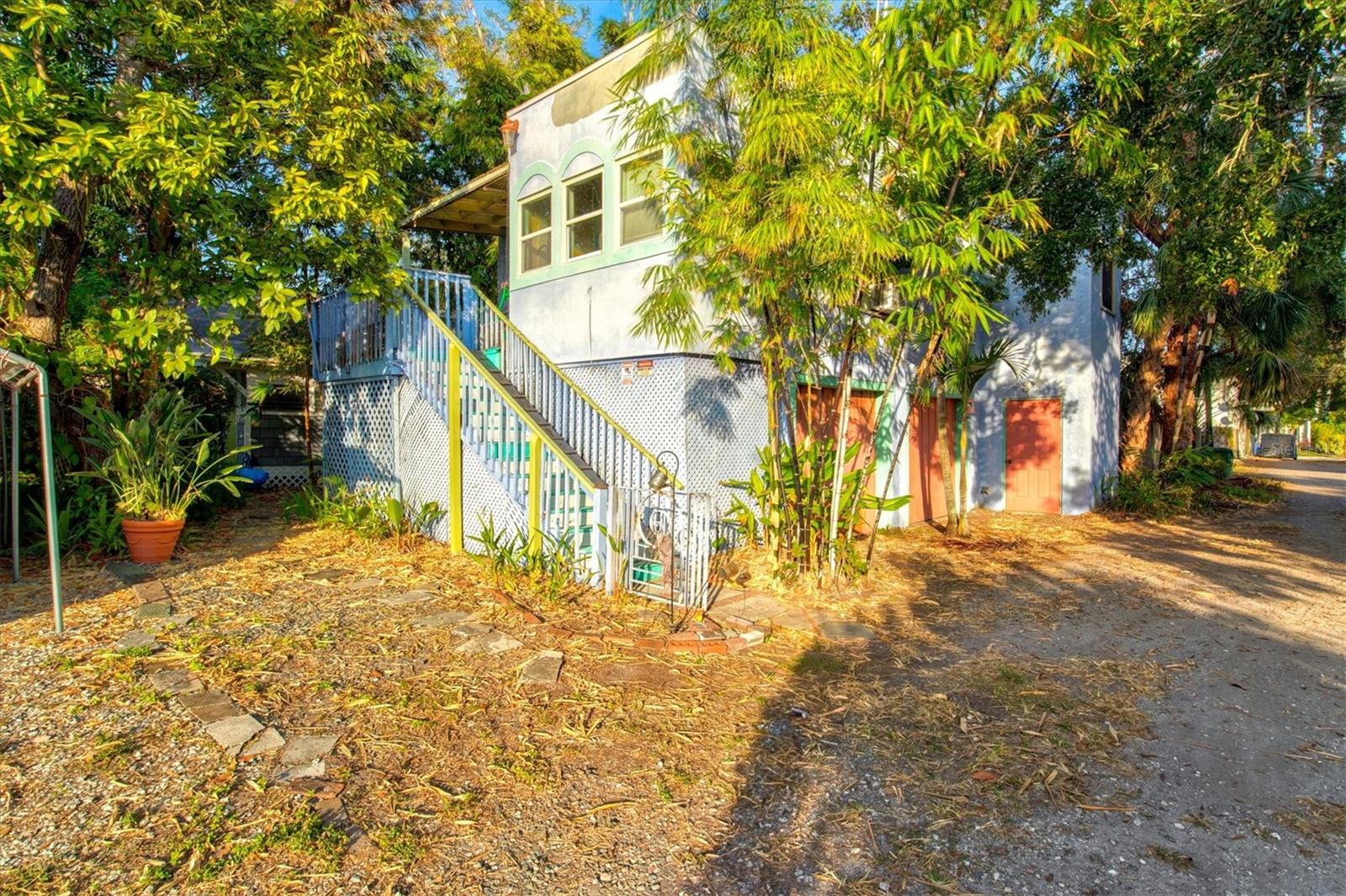 Image 25 of 61 For 2121 7th Avenue W