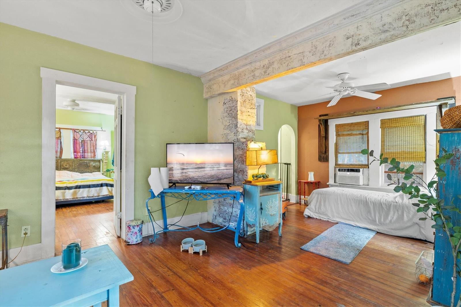 Image 34 of 61 For 2121 7th Avenue W