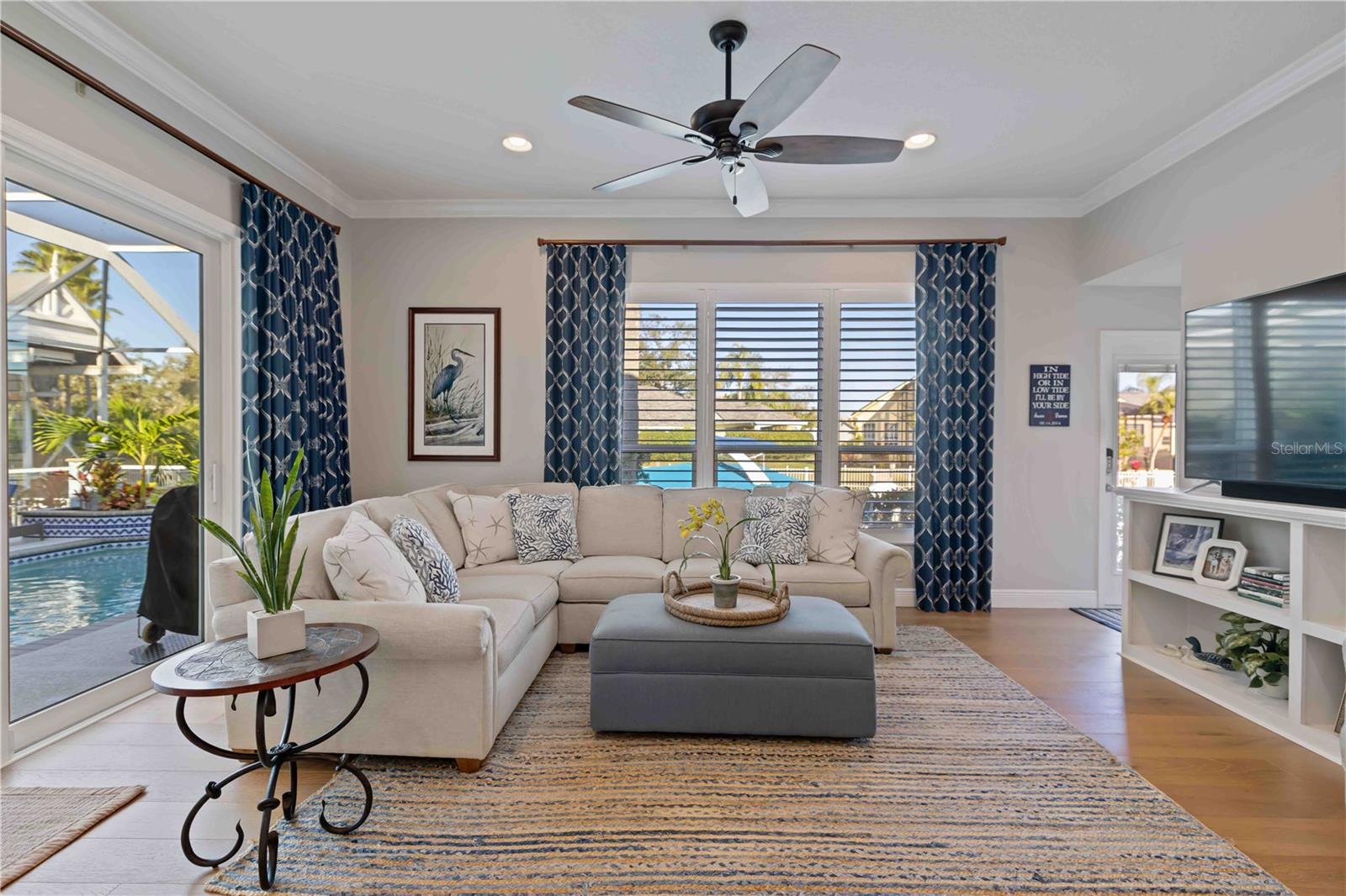 Image 19 of 56 For 304 Americas Cup Boulevard