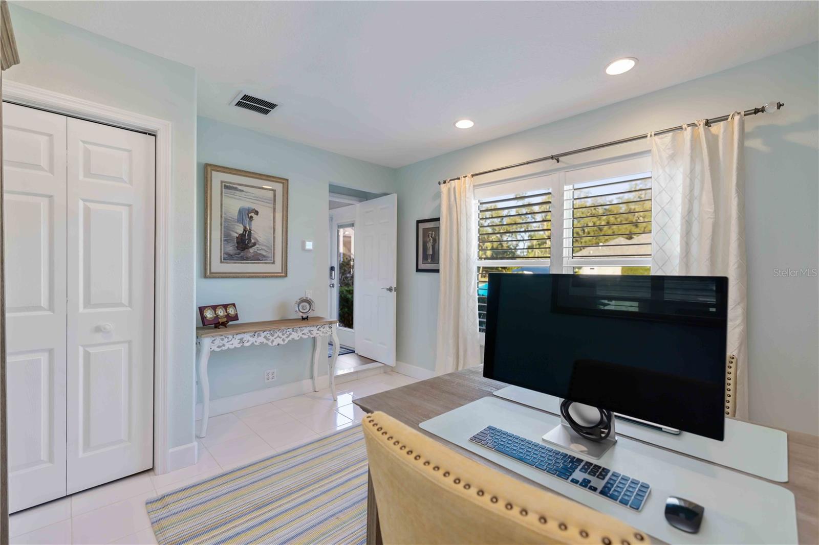 Image 26 of 56 For 304 Americas Cup Boulevard