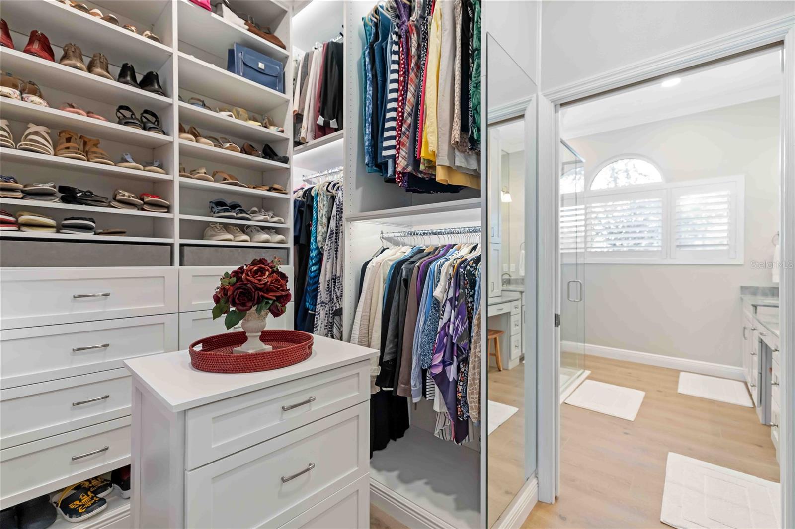 Image 29 of 56 For 304 Americas Cup Boulevard