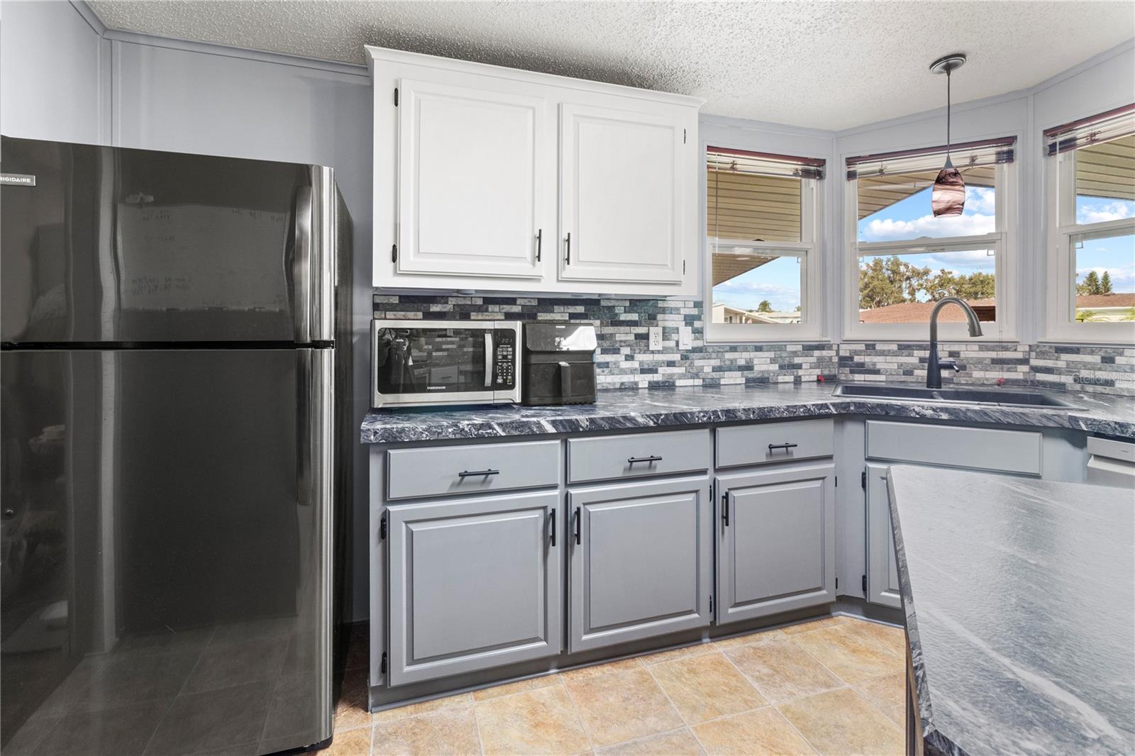 Image 14 of 44 For 158 Nightingale Circle