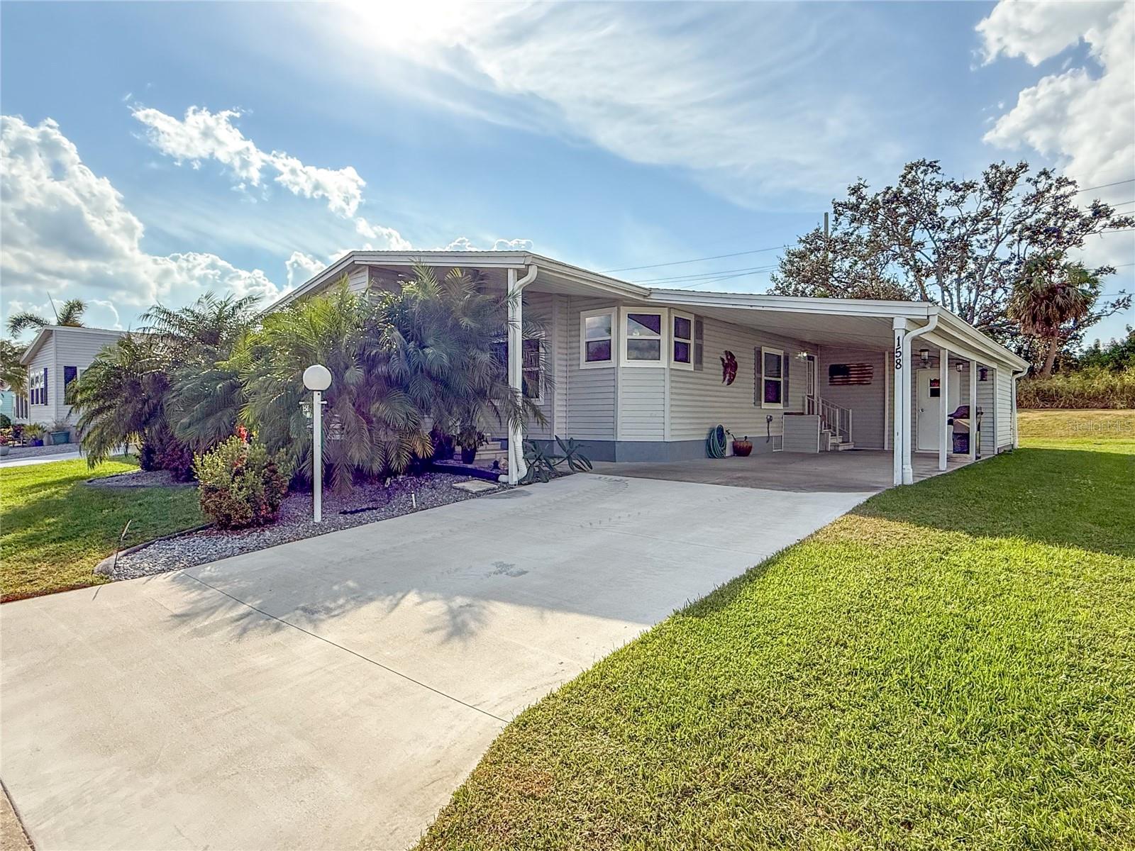 Image 2 of 44 For 158 Nightingale Circle