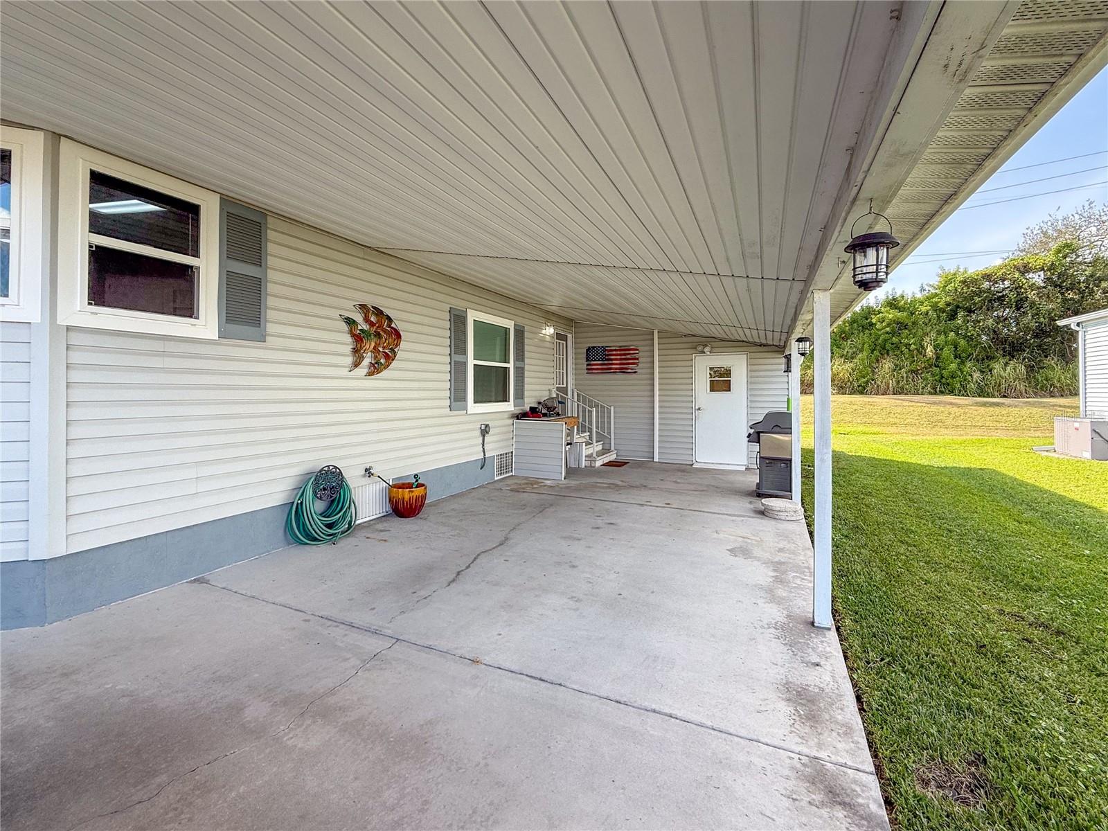 Image 5 of 44 For 158 Nightingale Circle