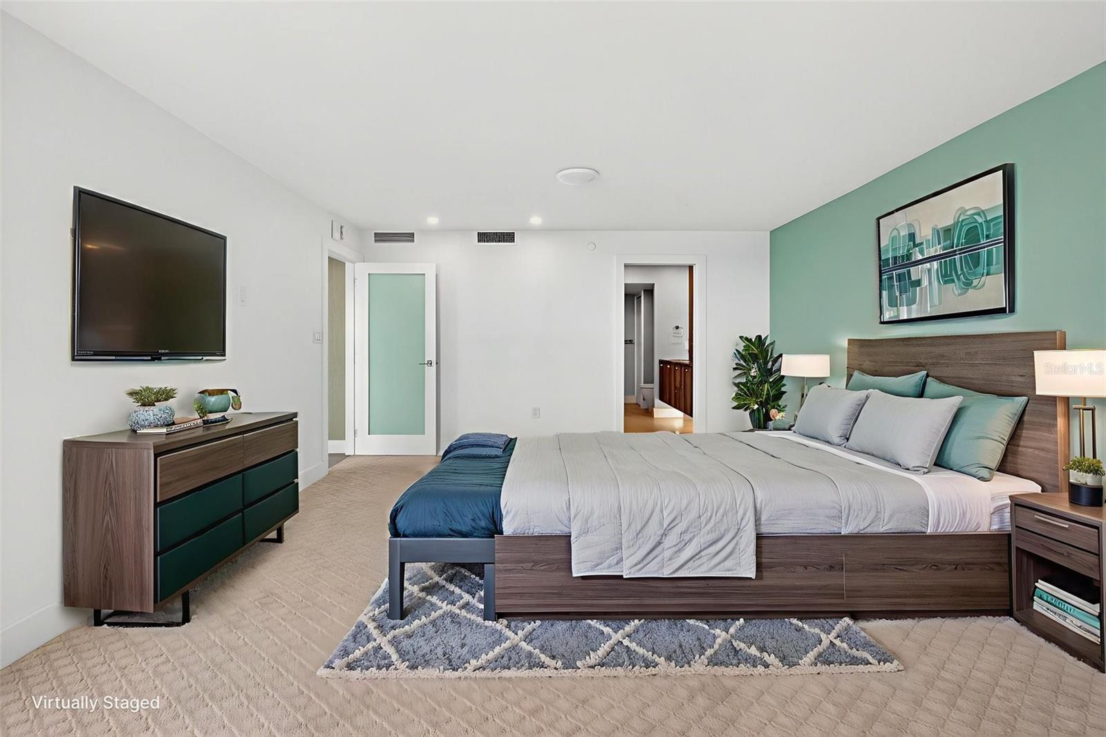 Image 31 of 100 For 888 Blvd Of The Arts  605