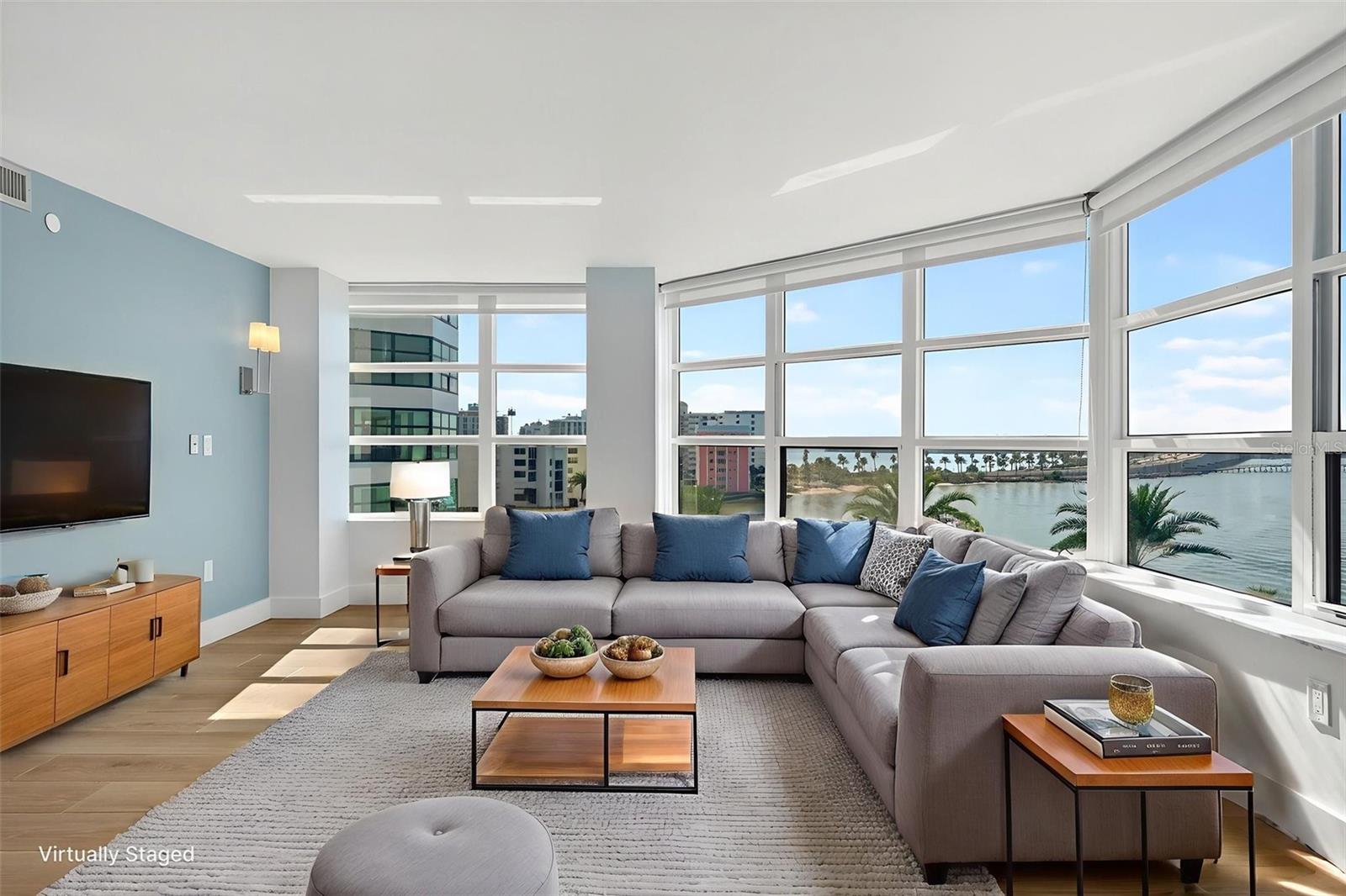 Image 8 of 100 For 888 Blvd Of The Arts  605