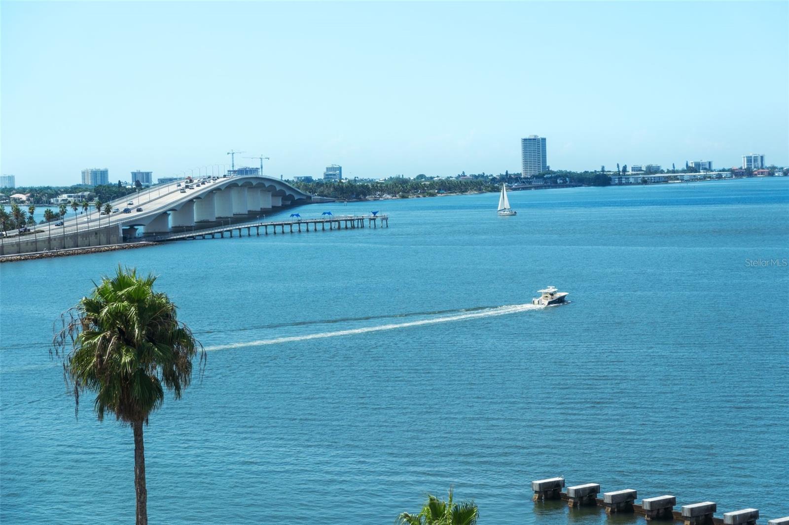 Image 92 of 100 For 888 Blvd Of The Arts  605