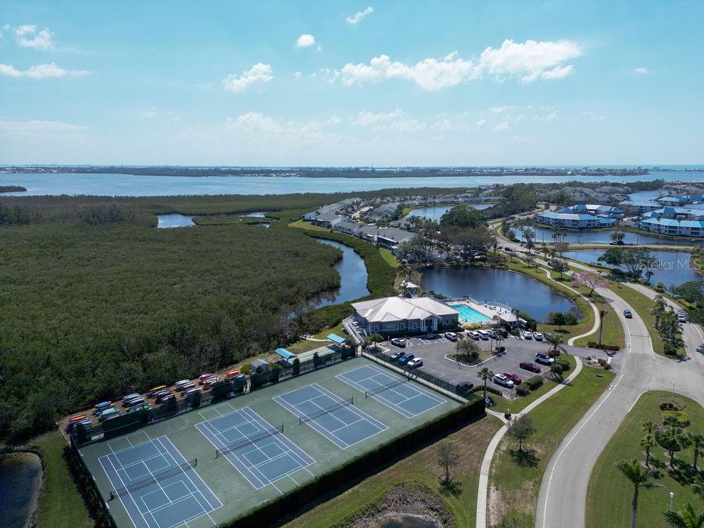 Image 53 of 54 For 983 Sandpiper Circle