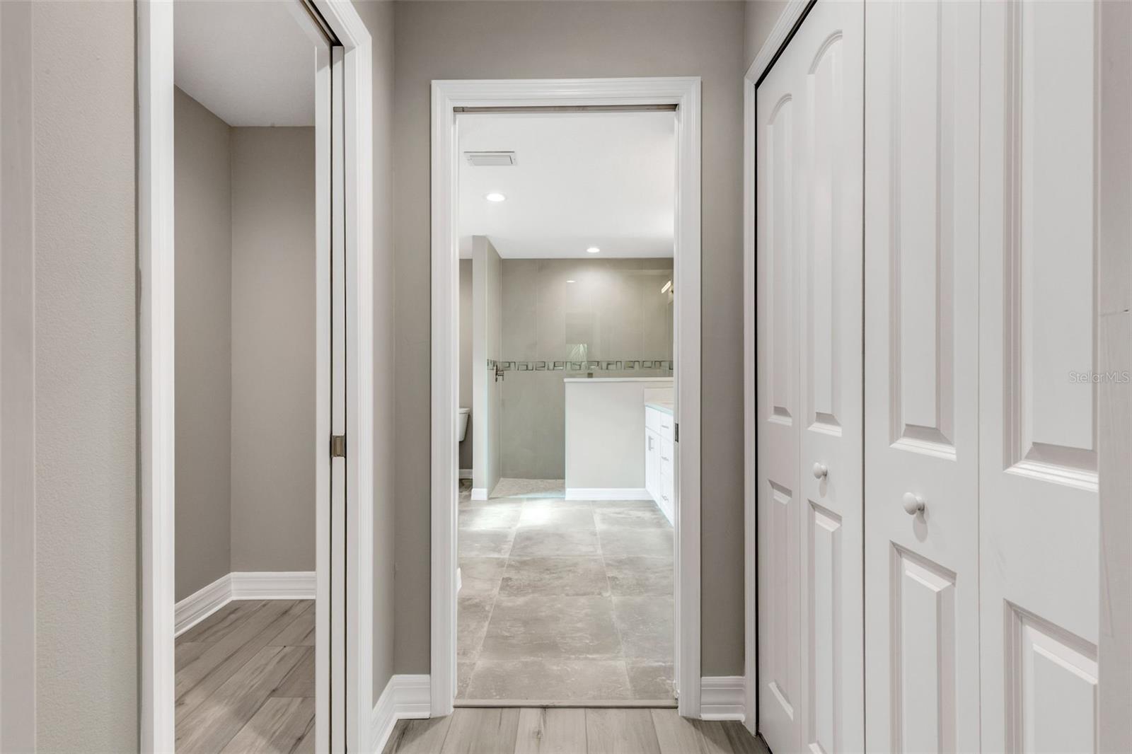 Image 26 of 46 For 1183 Cedar Avenue