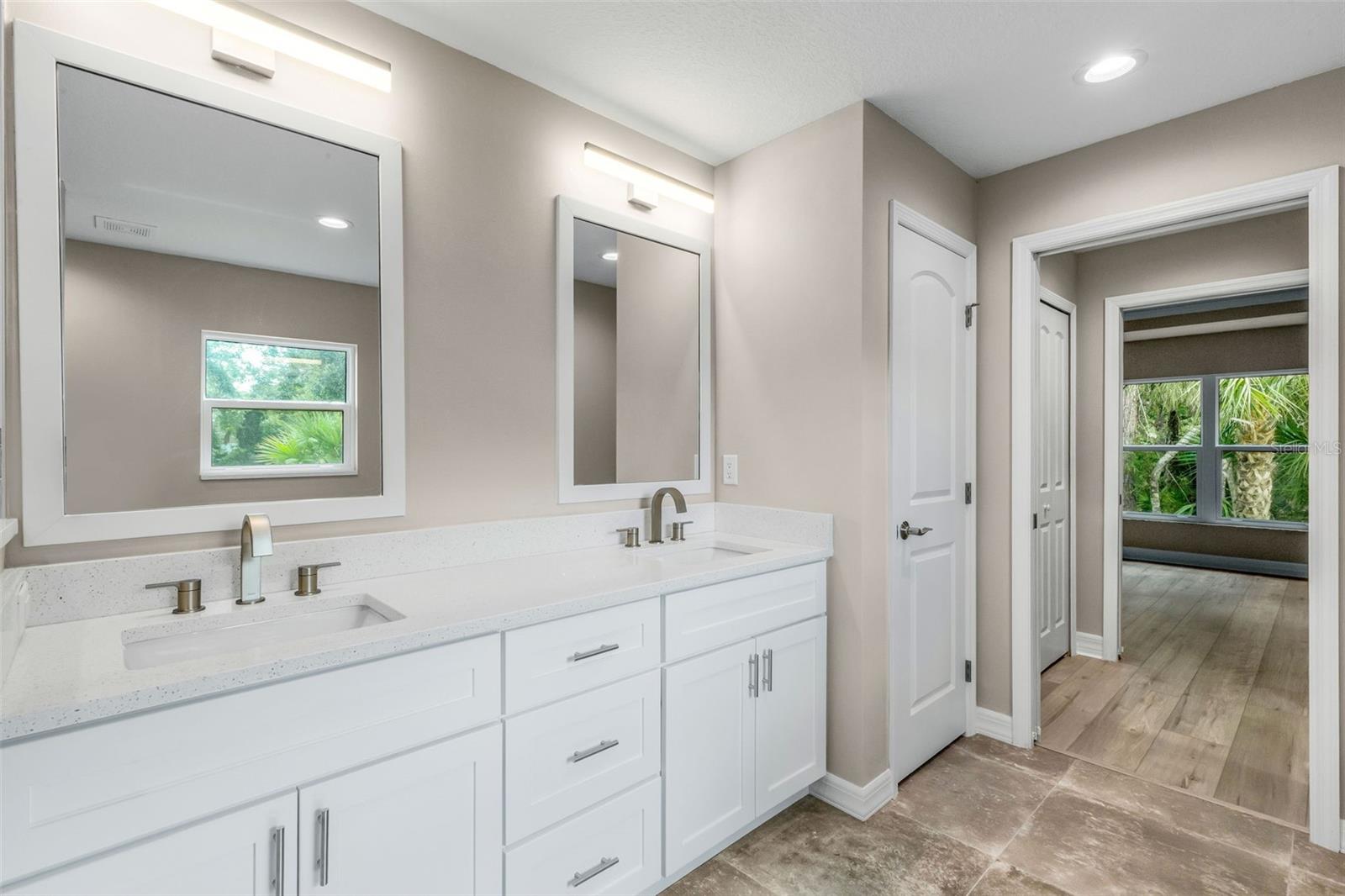 Image 28 of 46 For 1183 Cedar Avenue