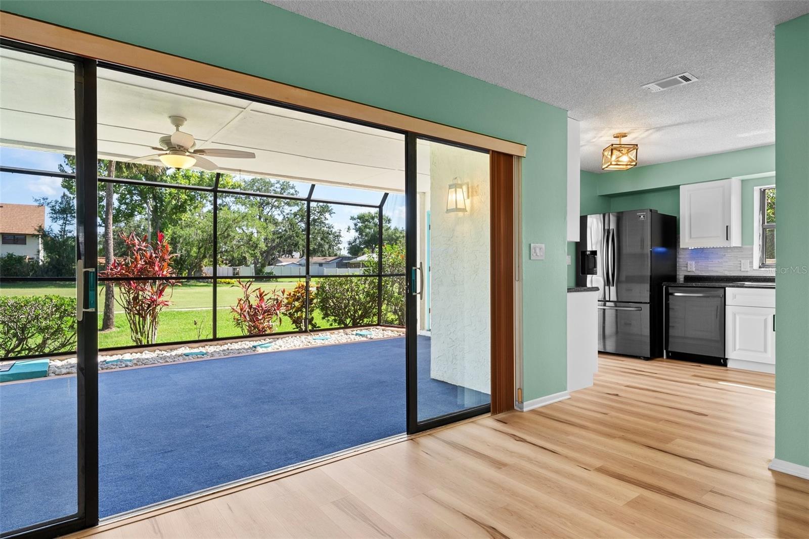 Image 12 of 50 For 6061 Fairway Lane 1411