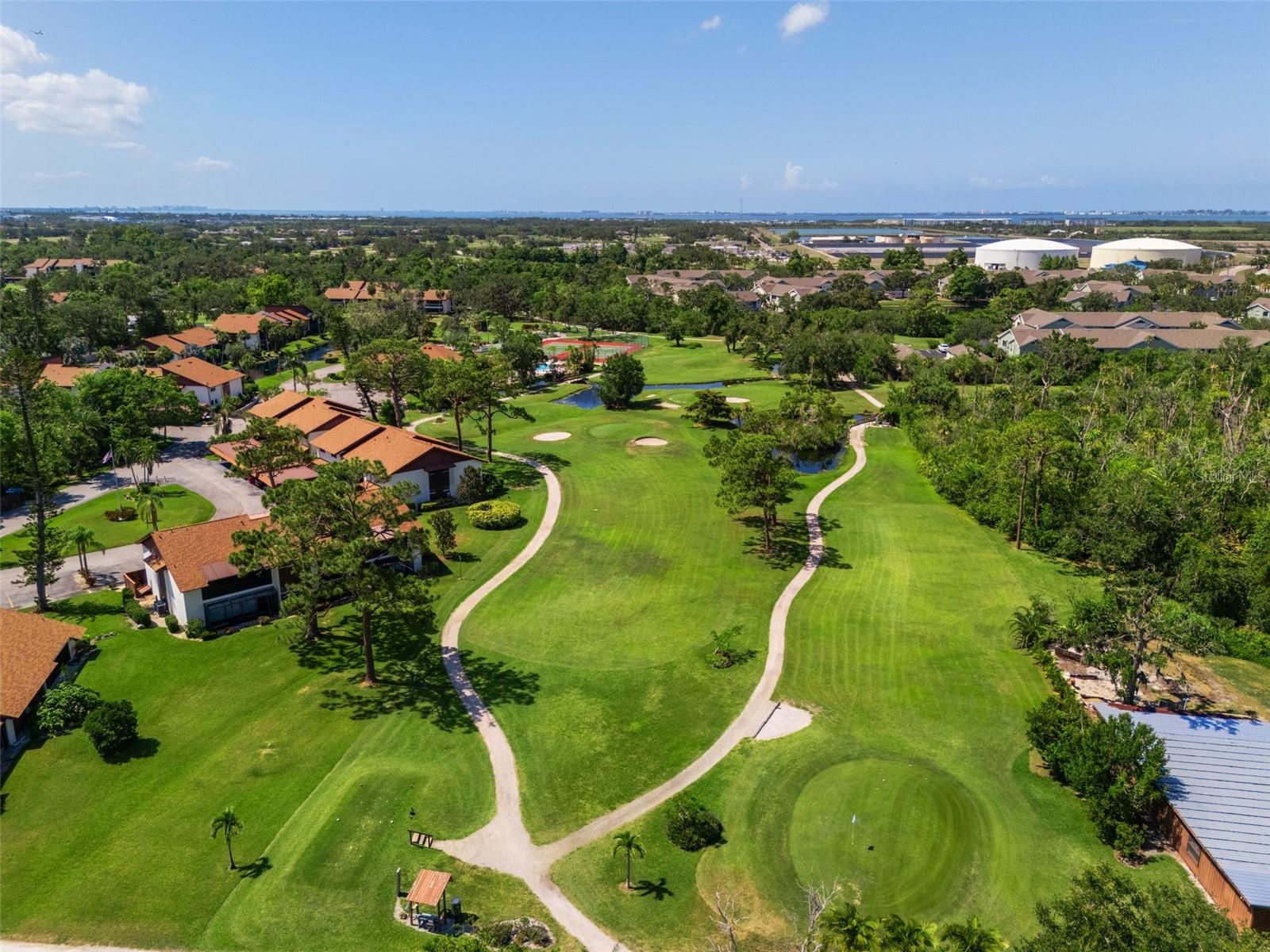 Image 34 of 50 For 6061 Fairway Lane 1411