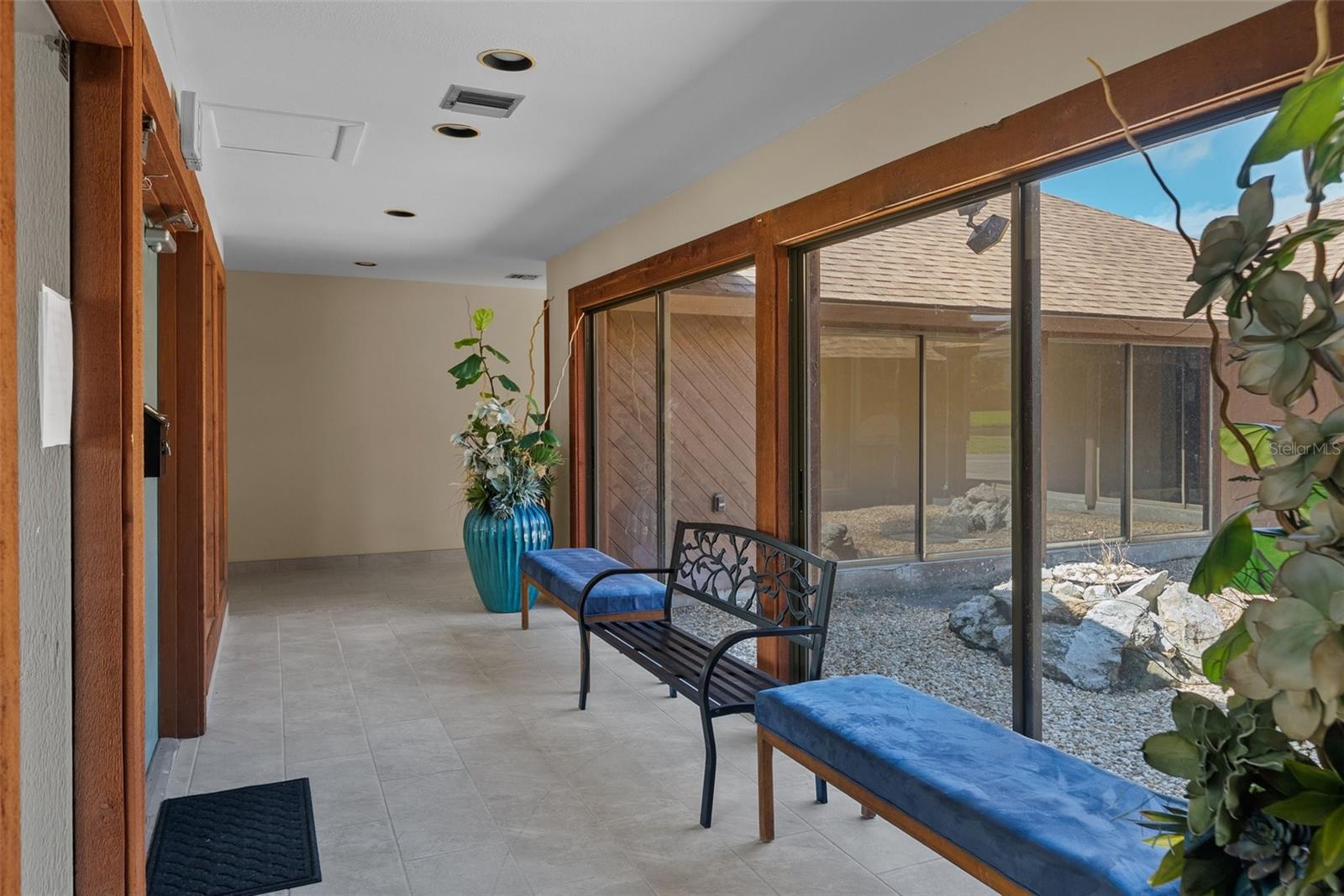 Image 40 of 50 For 6061 Fairway Lane 1411