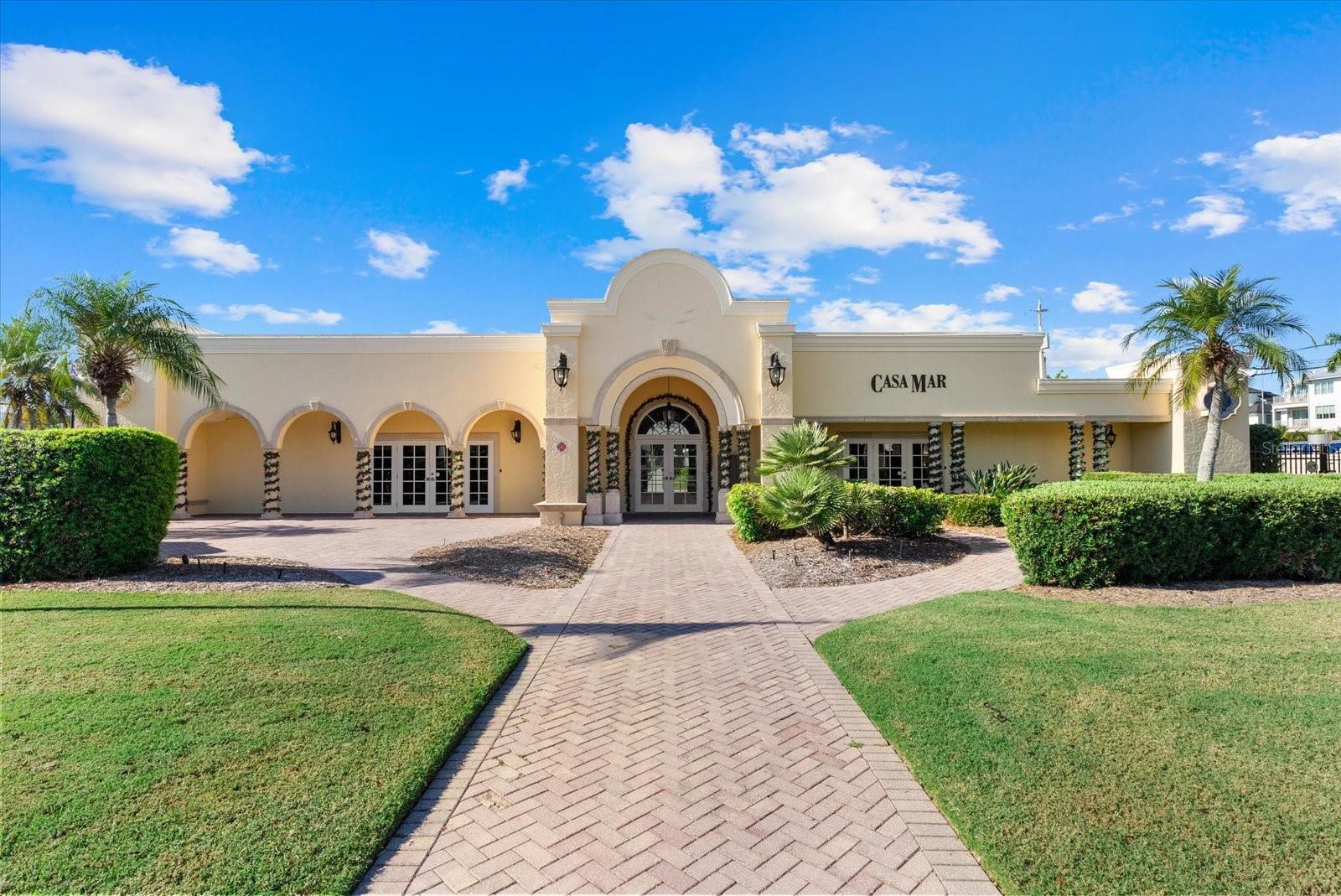 Image 41 of 45 For 6006 Midnight Pass Road 11